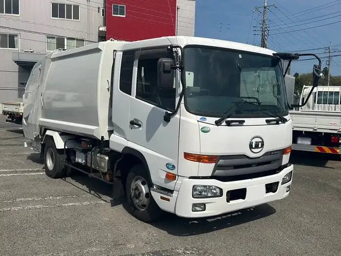 日産UD コンドル 中型/増トン パッカー車 プレス式 ベッドの中古トラック画像2