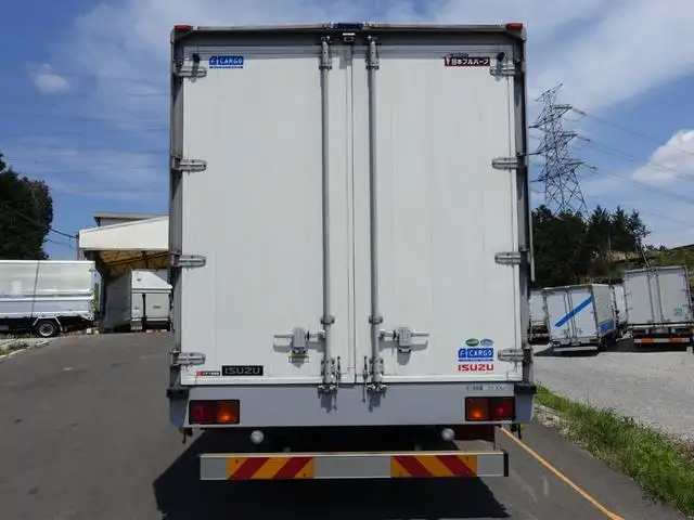 いすゞ フォワード 中型/増トン ウイング TKG-FRR90S2 H29の中古トラック画像3