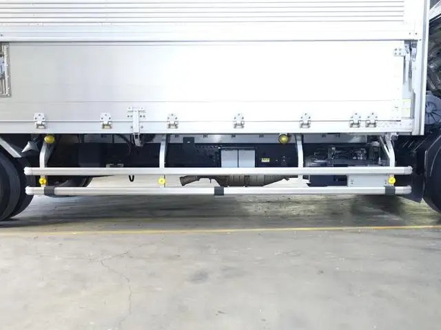 いすゞ フォワード 中型/増トン ウイング TKG-FRR90S2 H29の中古トラック画像13