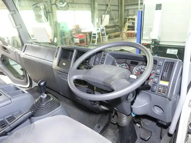 いすゞ フォワード 中型/増トン ウイング TKG-FRR90S2 H29の中古トラック画像9