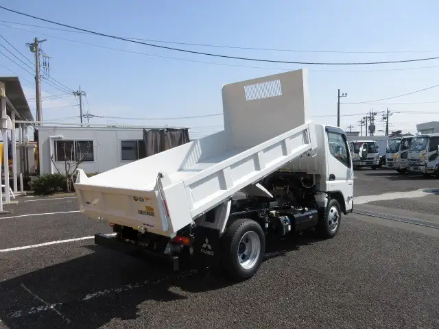 三菱 キャンター 小型 ダンプ 2RG-FBA60 R5の中古トラック画像4
