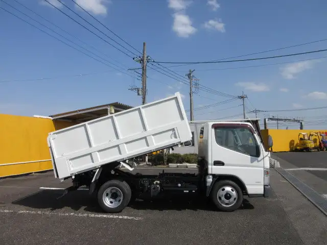 三菱 キャンター 小型 ダンプ 土砂禁 TKG-FBA60の中古トラック画像3