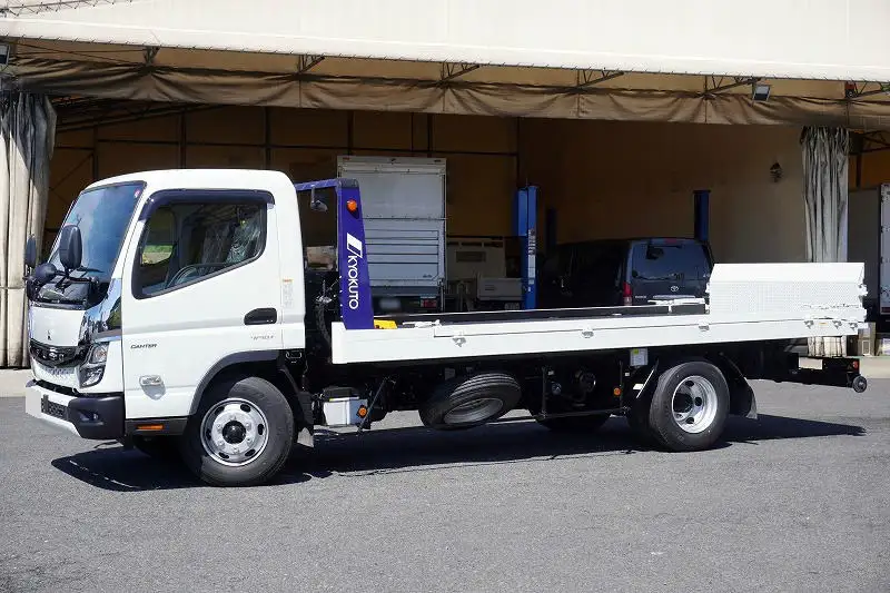 三菱 キャンター 小型 車両重機運搬 ラジコン ウインチの中古トラック画像1
