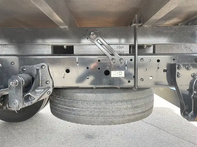 いすゞ エルフ 小型 平ボディ BDG-NPR85AR H20の中古トラック画像18