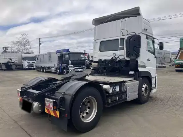 日産UD クオン 大型 トラクター ハイルーフ 1デフの中古トラック画像2
