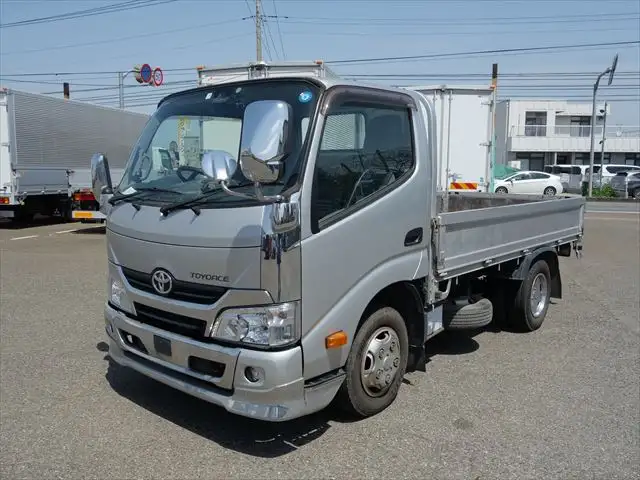 トヨタ トヨエース 小型 平ボディ TKG-XZC605 H30の中古トラック画像1
