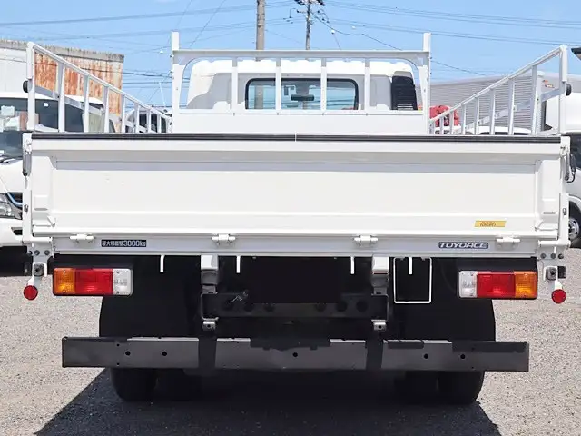 トヨタ トヨエース 小型 平ボディ TKG-XZU712 H30の中古トラック画像4