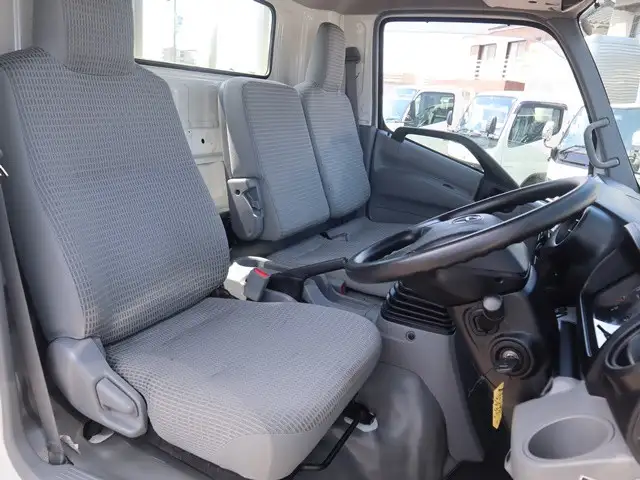 トヨタ トヨエース 小型 平ボディ TKG-XZU712 H30の中古トラック画像11