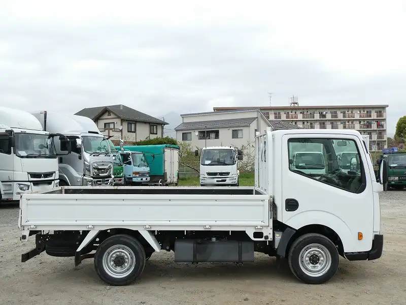 日産 アトラス 小型 平ボディ SDG-SZ5F24 H26の中古トラック画像3