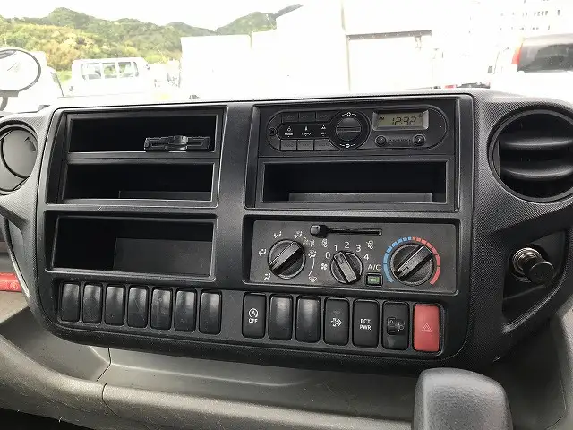 日野 デュトロ 小型 平ボディ TPG-XZU712M H30の中古トラック画像10