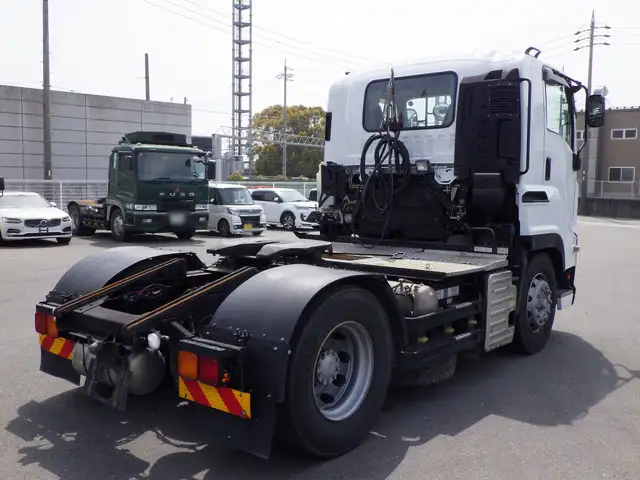 いすゞ ギガ 大型 トラクター 1デフ エアサスの中古トラック画像4