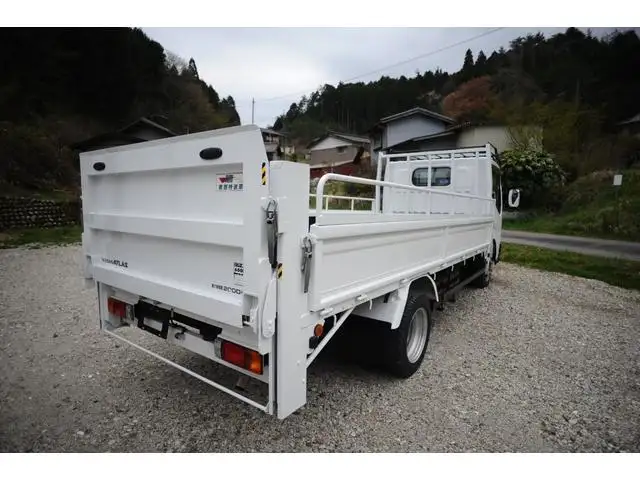 日産 アトラス 小型 平ボディ パワーゲート の中古トラック画像3