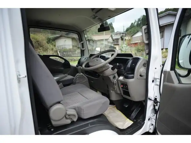 日産 アトラス 小型 平ボディ パワーゲート の中古トラック画像11