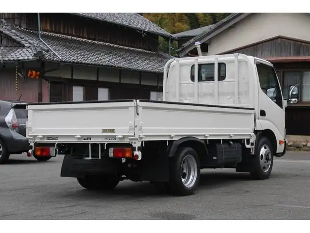 トヨタ ダイナ 小型 平ボディ  H30の中古トラック画像4