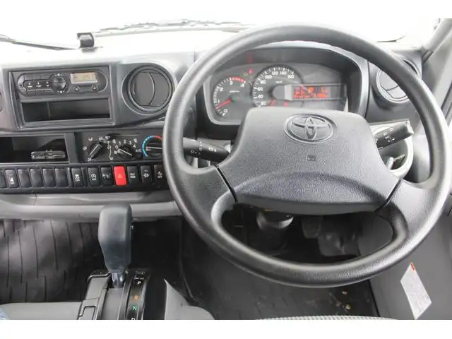 トヨタ ダイナ 小型 平ボディ  H30の中古トラック画像13