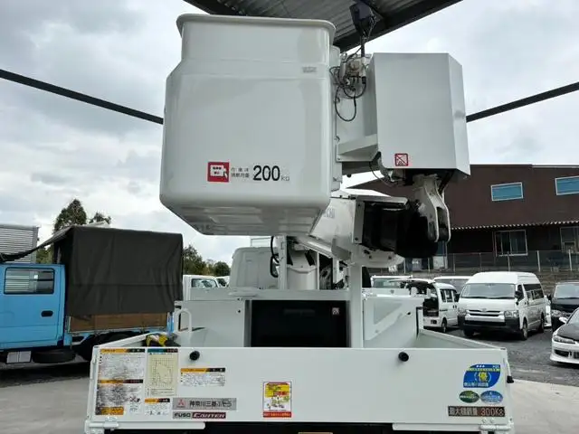三菱 キャンター 小型 高所・建柱車 高所作業車 電工仕様の中古トラック画像4