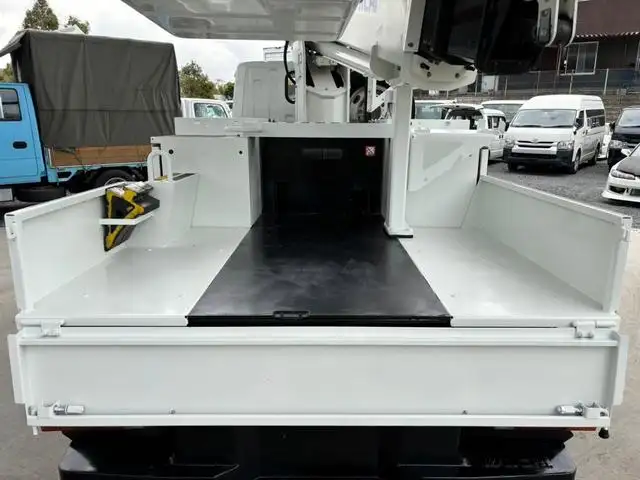 三菱 キャンター 小型 高所・建柱車 高所作業車 電工仕様の中古トラック画像7