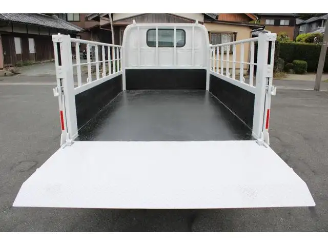 マツダ タイタン 小型 平ボディ パワーゲート 床鉄板の中古トラック画像9
