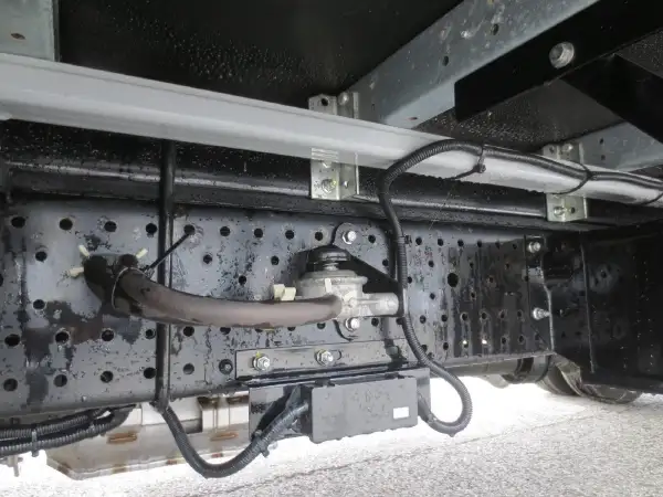 いすゞ エルフ 小型 ウイング 2RG-NPR88AN R5の中古トラック画像16