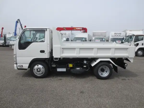 いすゞ エルフ 小型 ダンプ ローダー 2RG-NKR88ANの中古トラック画像9