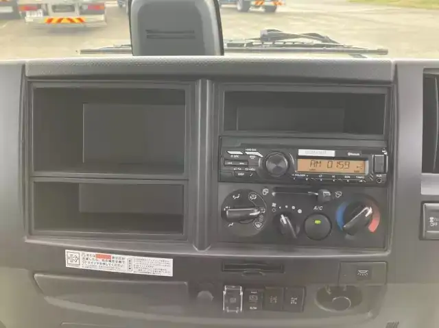 いすゞ フォワード 中型/増トン ダンプ 土砂禁 2RG-FRR90S1の中古トラック画像9