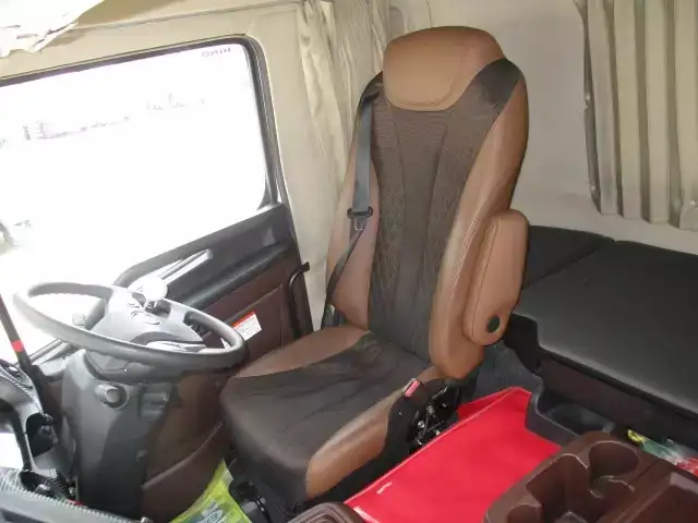 日野 プロフィア 大型 トラクター ハイルーフ 1デフの中古トラック画像6