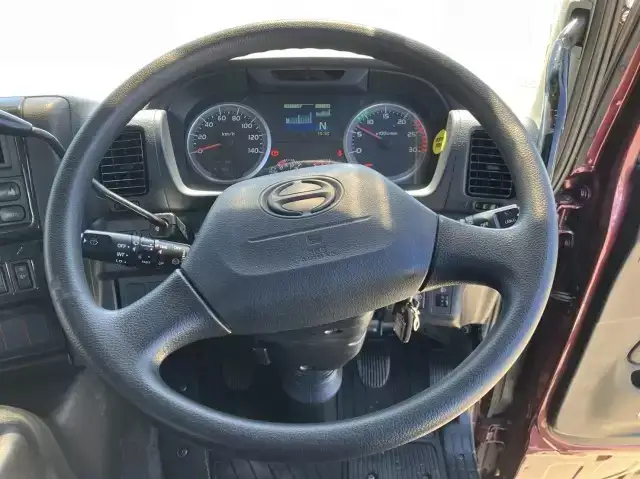 日野 プロフィア 大型 トラクター ハイルーフ 1デフの中古トラック画像8