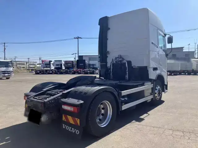 ボルボ トラック 大型 トラクター ハイルーフ 1デフの中古トラック画像2