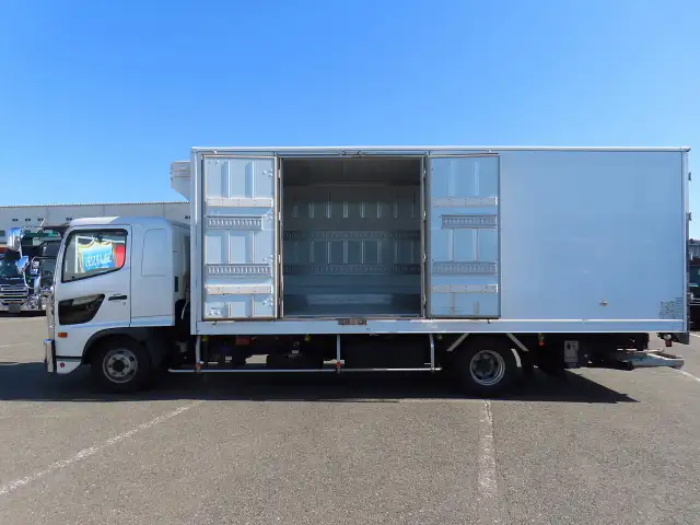 日野 レンジャー 中型/増トン 冷凍冷蔵 低温 パワーゲートの中古トラック画像5