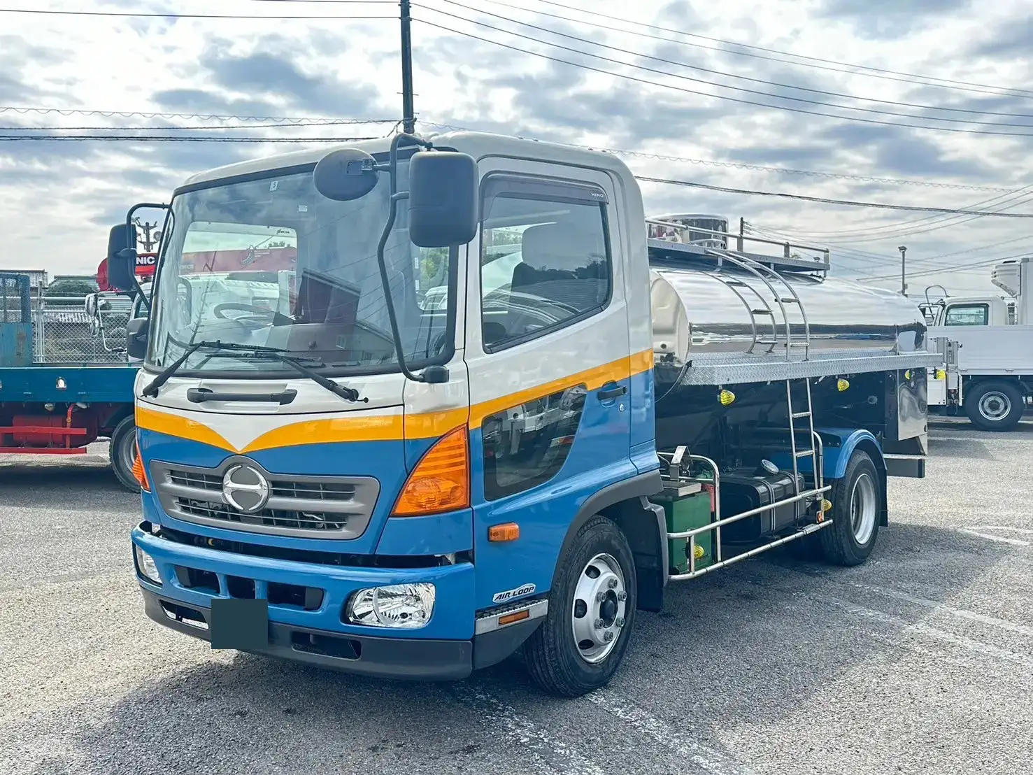 日野 レンジャー 中型/増トン タンク車 ローリー TKG-FC9JDAA の中古トラック【車両No.164726】