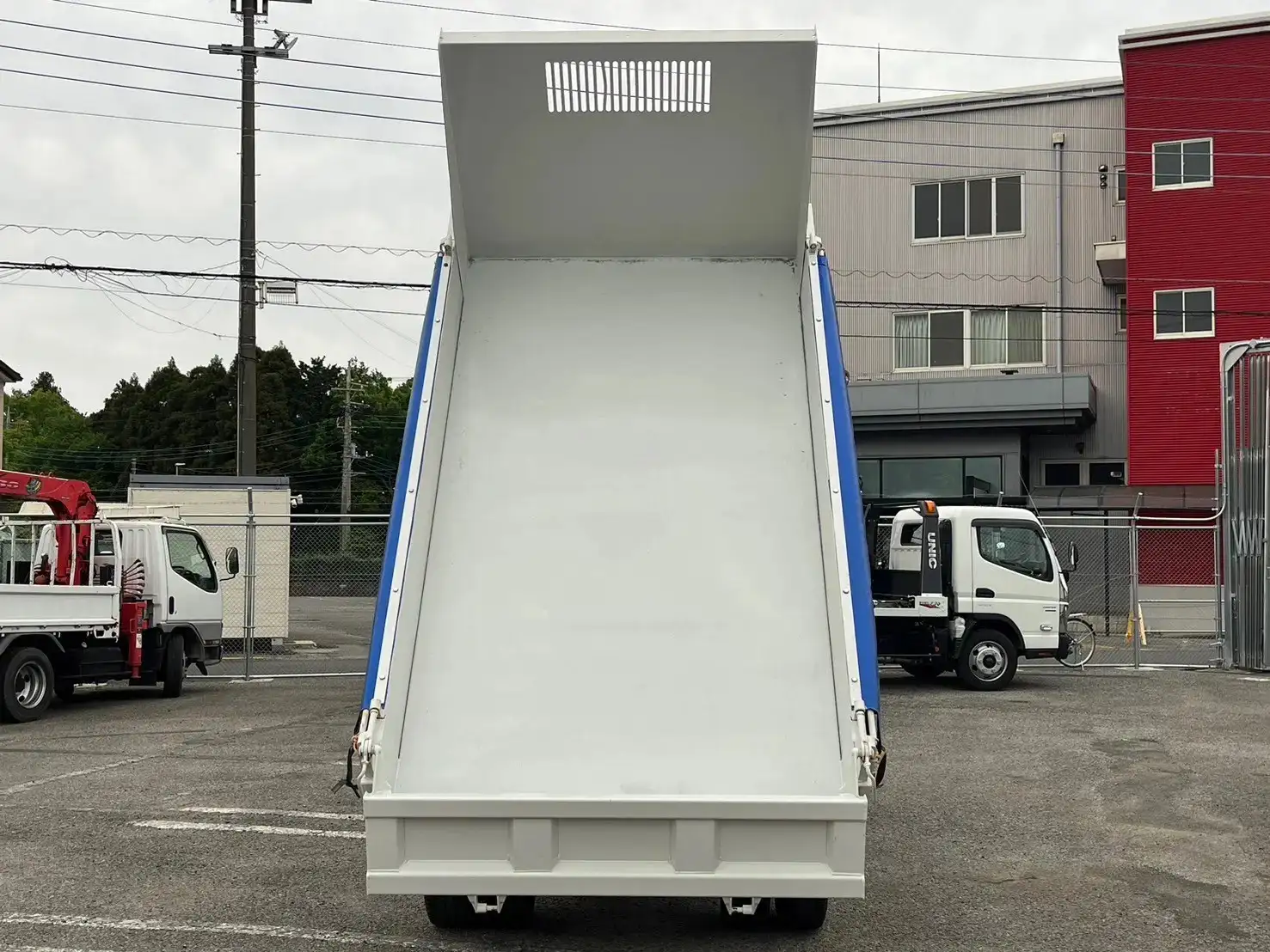 いすゞ エルフ 小型 ダンプ 強化 コボレーンの中古トラック画像6