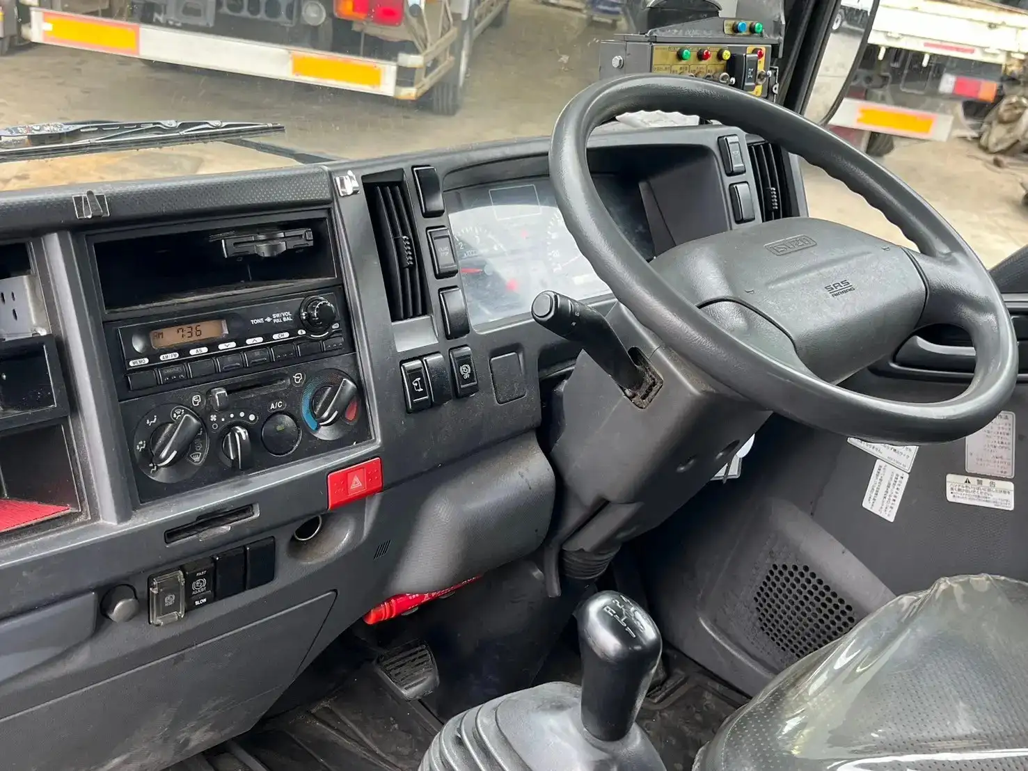 いすゞ エルフ 小型 パッカー車 プレス式 TFG-NMR82ZANの中古トラック画像13