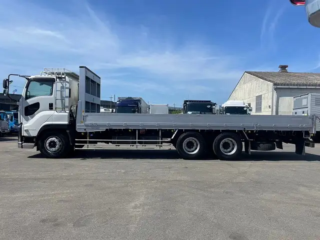 いすゞ ギガ 大型 平ボディ QKG-CYL77BM の中古トラック【車両No