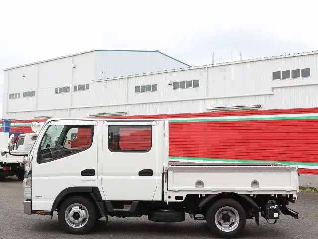 三菱 キャンター 小型 平ボディ Wキャブ TPG-FBA00の中古トラック画像5