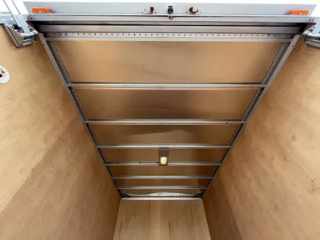 トヨタ トヨエース 小型 アルミバン QDF-KDY231 H24の中古トラック画像8