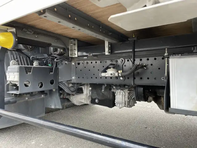 いすゞ エルフ 小型 アルミバン サイドドア TRG-NLR85ANの中古トラック画像18