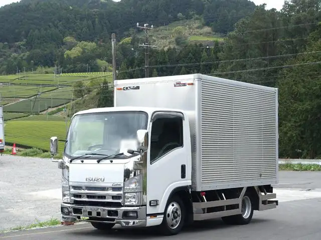 いすゞ エルフ 小型 アルミバン カスタム BKG-NMR85ANの中古トラック画像1