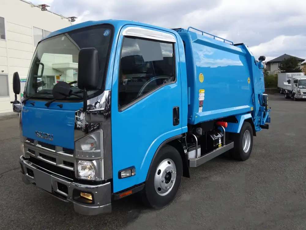 いすゞ エルフ 小型 パッカー車 プレス式 TKG-NMR85Nの中古トラック画像1
