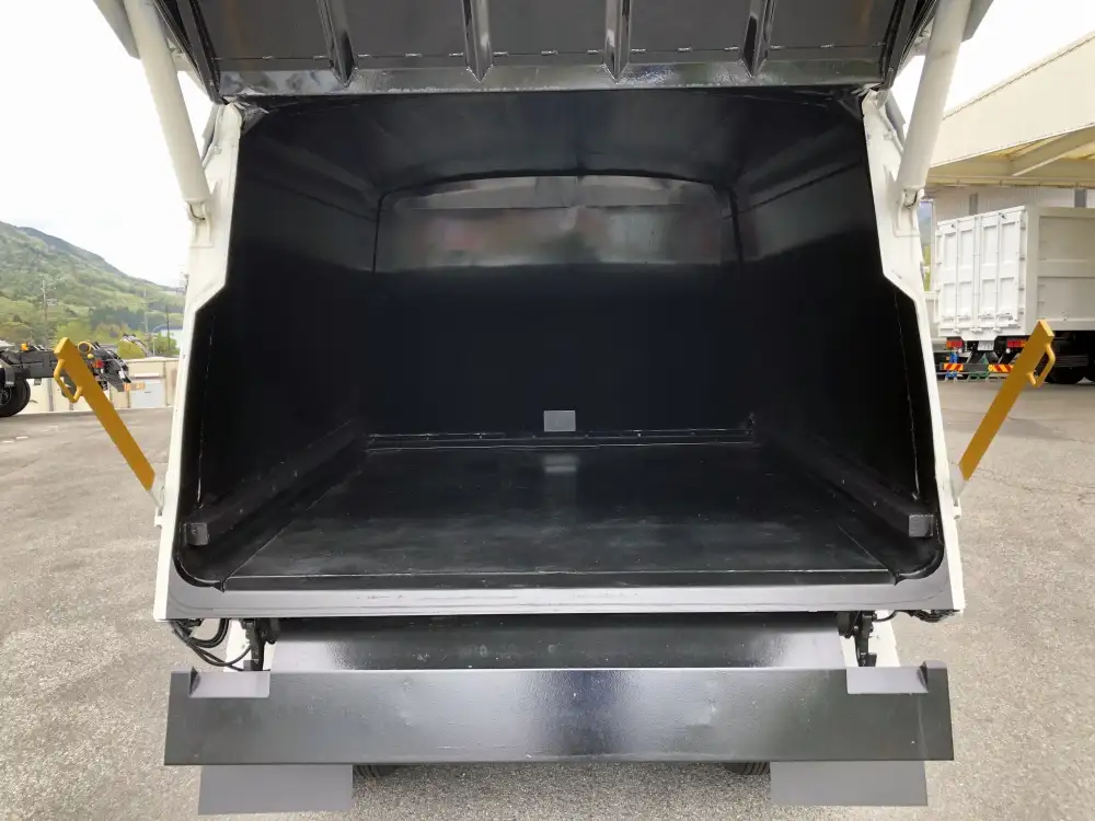 日野 デュトロ 小型 パッカー車 プレス式 BDG-XZU404Mの中古トラック画像5