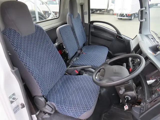 いすゞ エルフ 小型 タンク車 ローリー 2RG-NPR88YNの中古トラック画像12