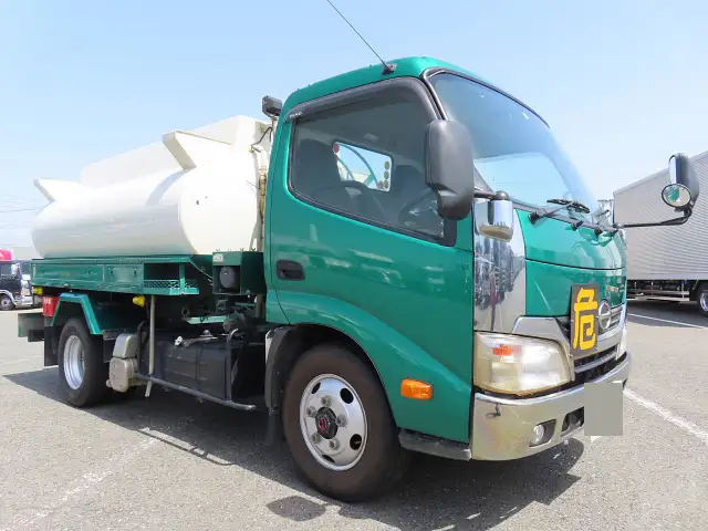 日野 デュトロ 小型 タンク車 ローリー TKG-XZU685Mの中古トラック画像2