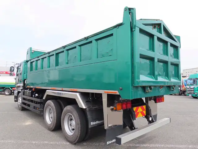 いすゞ ギガ 大型 ダンプ QKG-CYZ77AM の中古トラック【車両No