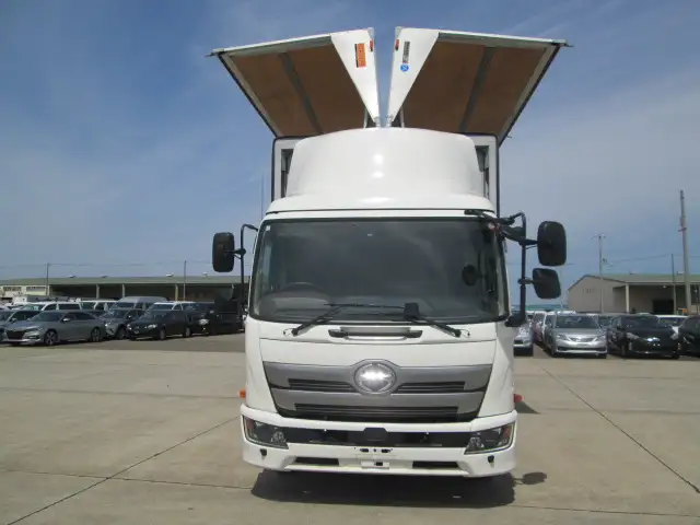 日野 レンジャー 中型/増トン ウイング 2KG-FC2ABA H31/R1の中古トラック画像2