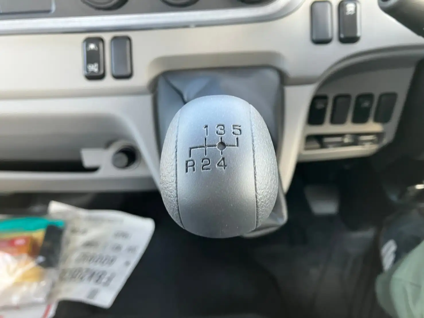 三菱 キャンター 小型 平ボディ 2PG-FEB20 R5の中古トラック画像11