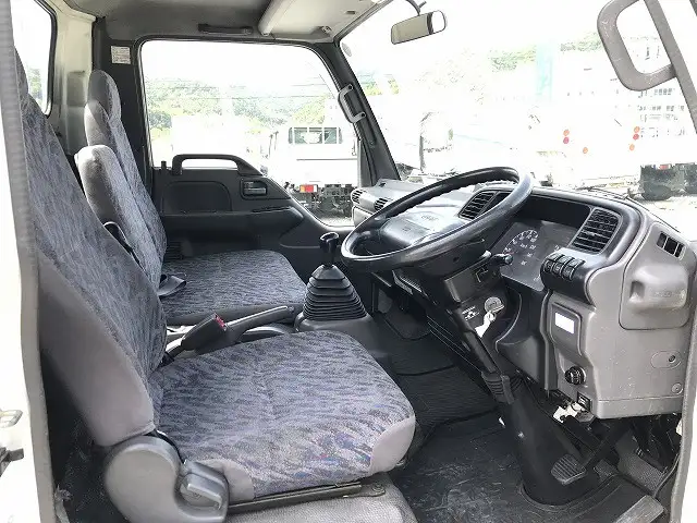 いすゞ エルフ 小型 平ボディ 床鉄板 KR-NPR81LARの中古トラック画像8