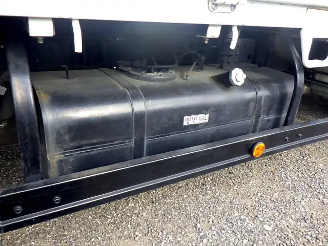 三菱 キャンター 小型 平ボディ Wキャブ TPG-FEA20の中古トラック画像13