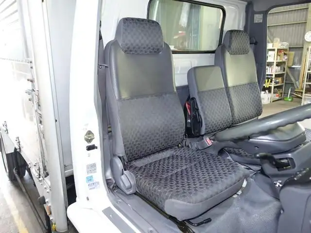 いすゞ エルフ 小型 ウイング PB-NKR81N H18の中古トラック画像9