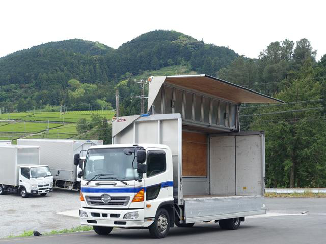 日野 レンジャー 中型/増トン ウイング TKG-FC9JJAA H27｜画像1