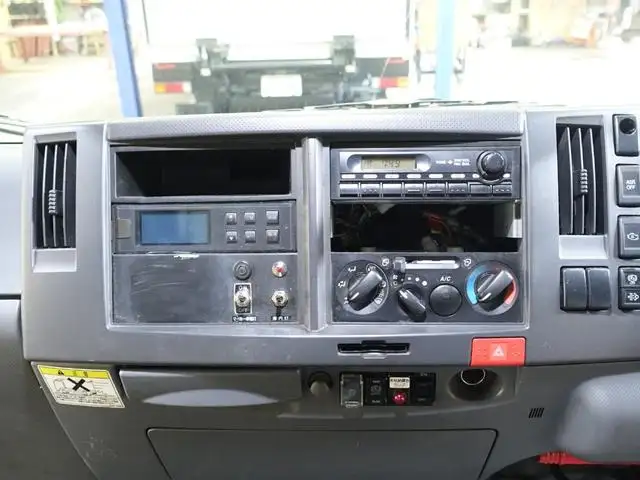 いすゞ エルフ 小型 冷凍冷蔵 低温 パワーゲートの中古トラック画像12