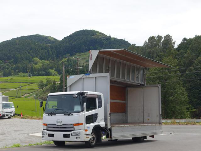 日産UD コンドル 中型/増トン ウイング 床鉄板 ベッド｜画像1